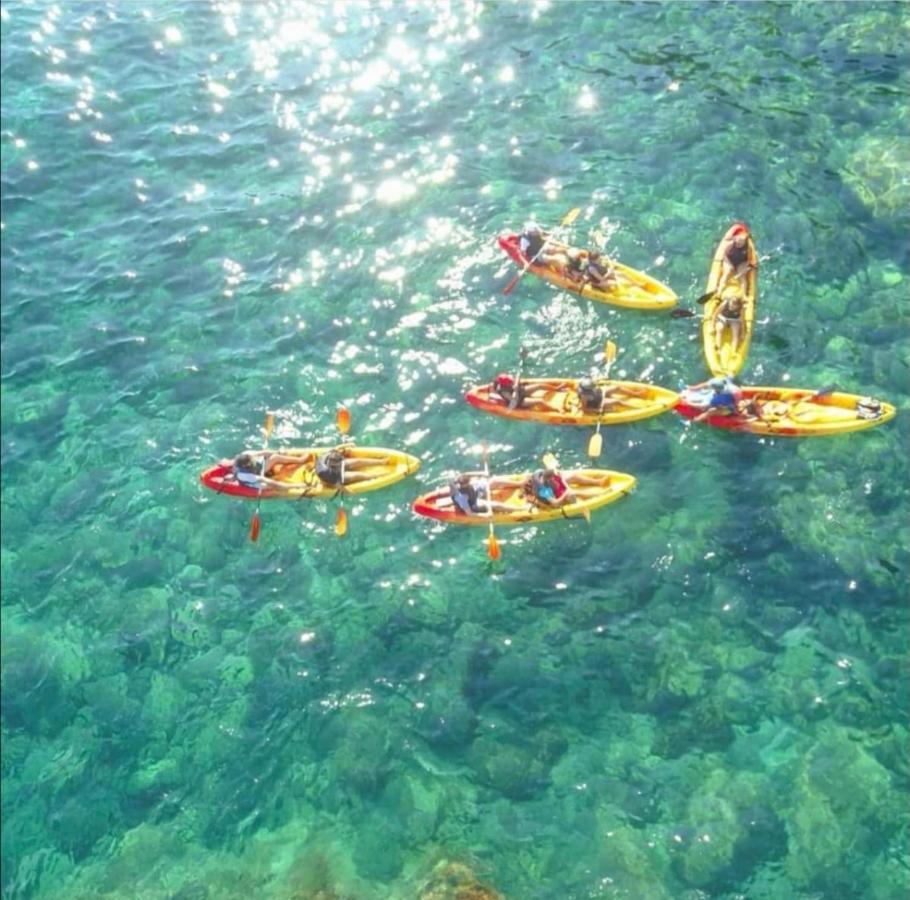 Seahomes Vacations, Fenals Beach&chic, Pk, Full Equipped Apartment